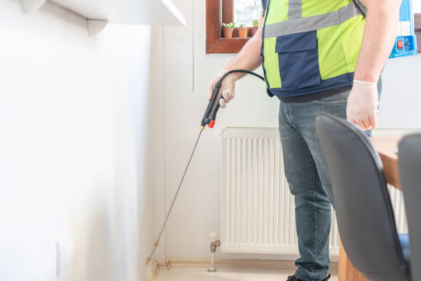 Best Pest Removal Services  in Pulaski, WI